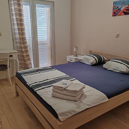 Apartmani Kovacicek 1 Biograd Na Moru Buitenkant foto