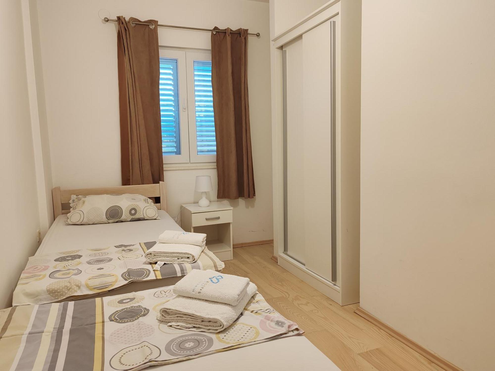 Apartmani Kovacicek 1 Biograd Na Moru Kamer foto