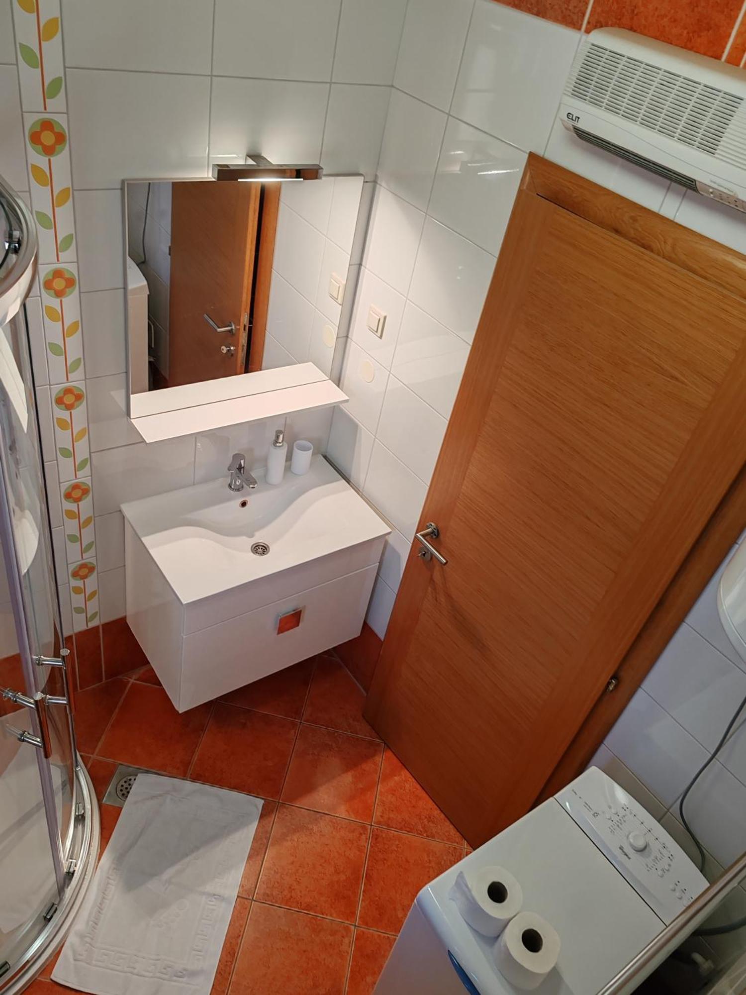 Apartmani Kovacicek 1 Biograd Na Moru Buitenkant foto